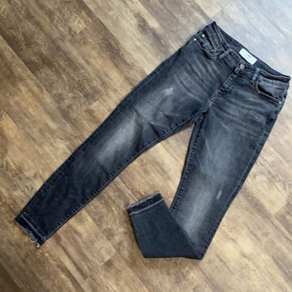 M1858 Kristen ankle raw hem jeans size 27 - Picture 2 of 10